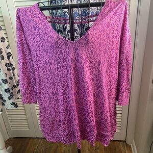 (P4-56) NWT Torrid size 4 (4X) v neck purple animal‎ print soft stretch comfy